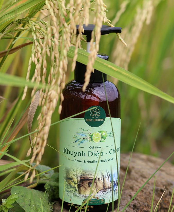 Làm sạch da dịu nhẹ và hỗ trợ kháng khuẩn tự nhiên